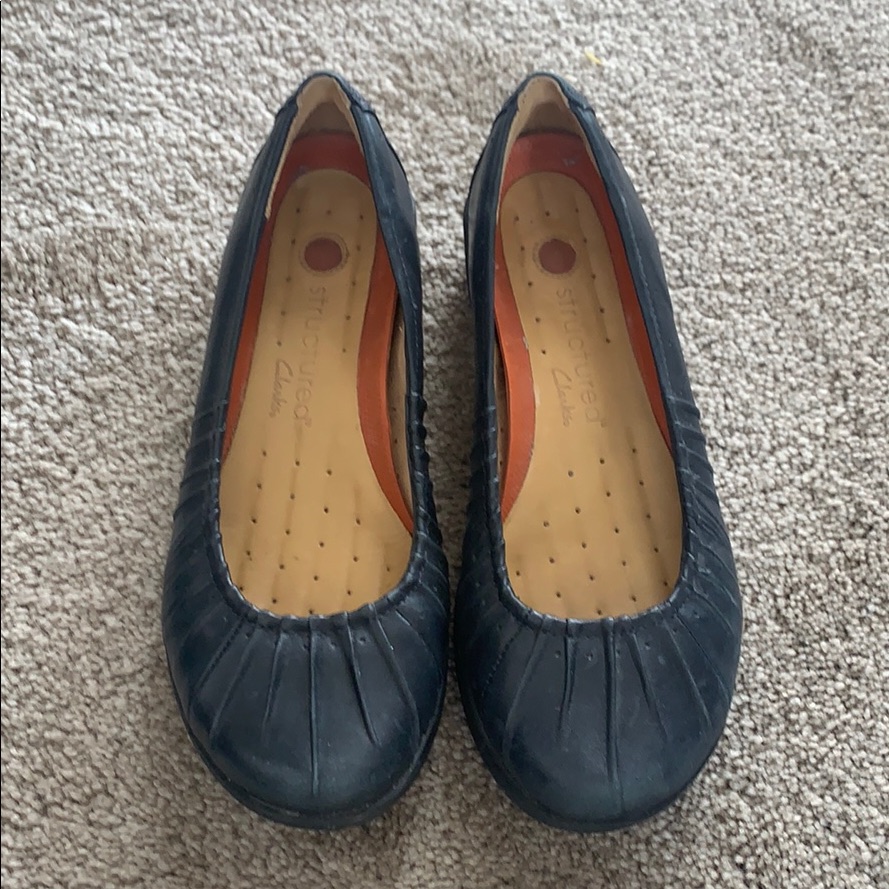 Clarks Structured Flats